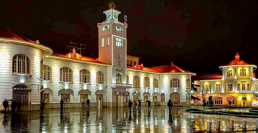 فریدون کنار